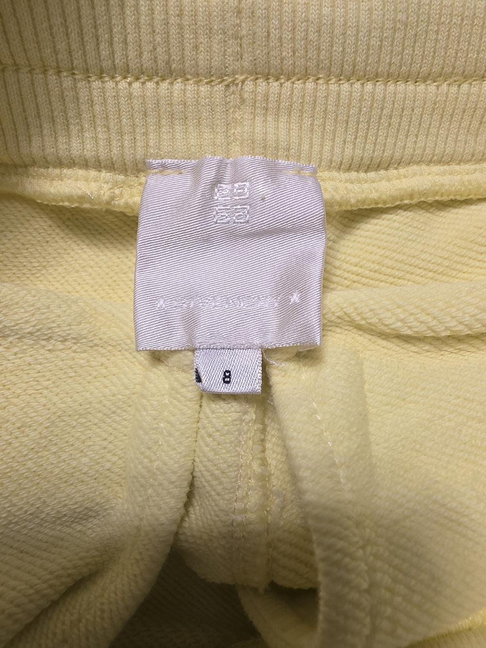 Givenchy Yellow Kids Logo Sweat Shorts Size 8 - Picture 3 of 5